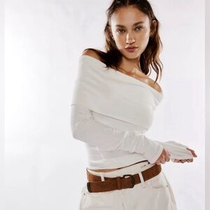 We The Free White Off-Shoulder Long Sleeve Top